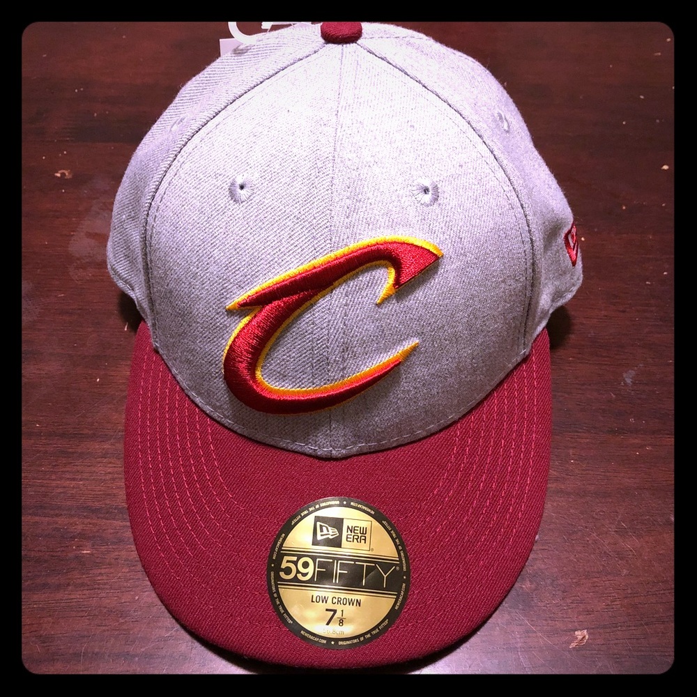 New Era Cleveland Cavaliers Hat - Size 7 1/8